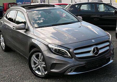 Mercedes-Benz GLA 200 *34Tkm*Pano*Schiebe*Kamera*Leder*LED-Bi