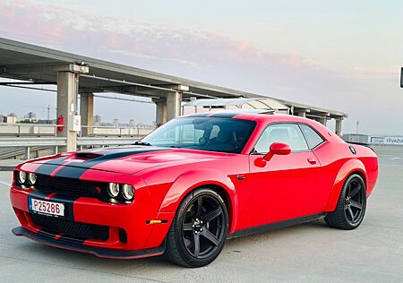 Dodge Challenger SRT Hellcat