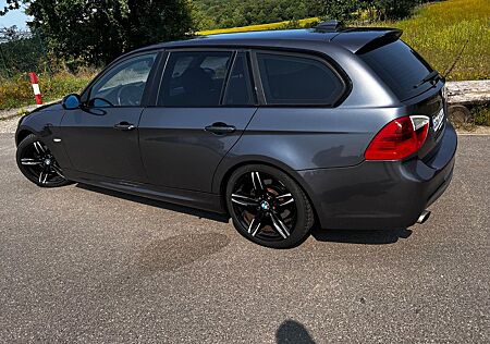 BMW 320i Touring E91 TÜV Neu Sportsitze Sportpaket