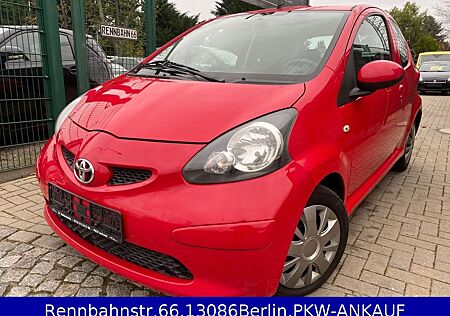 Toyota Aygo (X) Aygo (X) 1,0 !! Tüv-Neu !! Klima-Kupplung Neu !!