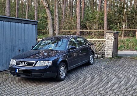 Audi A6 1.8 -