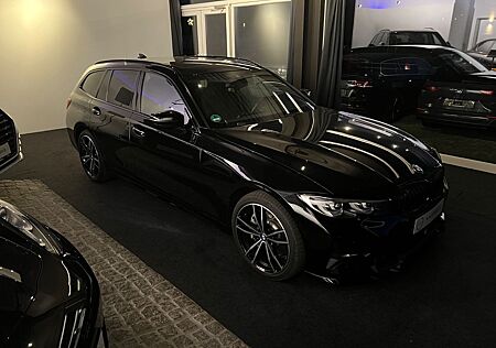 BMW 330i XDriveTouring SportLine ab144€monatlich