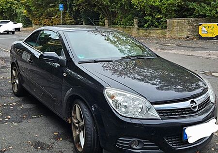 Opel Astra twin top