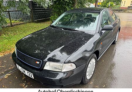 Audi A4 1.6/1.Hand