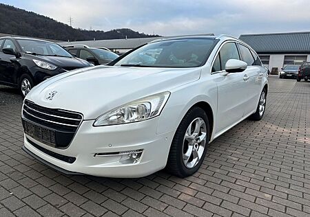 Peugeot 508 SW Active//Navi//Panorama//