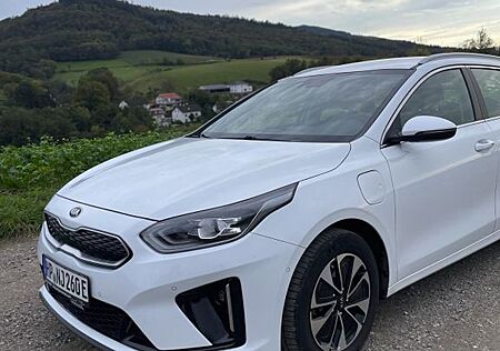 Kia Cee'd / Ceed 1.6 GDI Plug-In Hybrid Spirit S...
