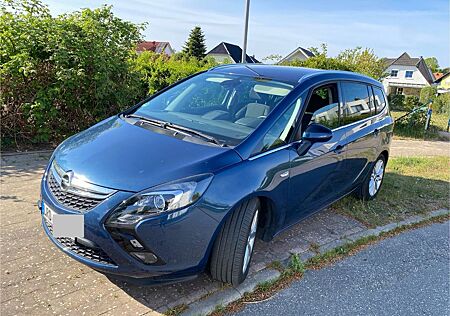 Opel Zafira Tourer 2.0 CDTI Business INNOVATION 1...