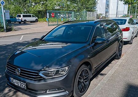 VW Passat Variant Volkswagen 2.0 TDI Comfortline Variant C...