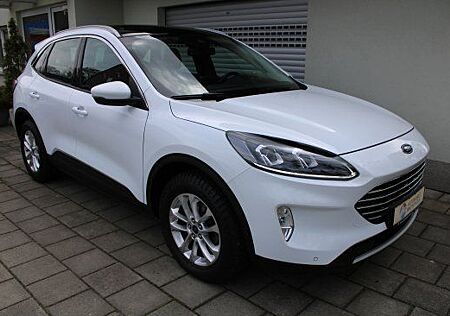 Ford Kuga 2.0 Aut. 4x4 Titanium Navigation LED Sitzhz