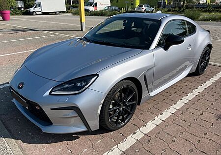 Toyota GT86 GR86, wenig genutzt, noch in Garantie