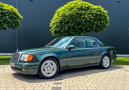 Mercedes-Benz E 500 Limousine W124 | RESTAURIERT | VOLL | AMG