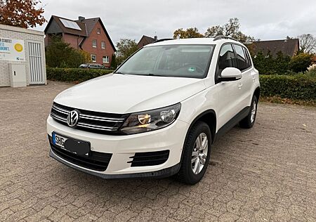 VW Tiguan Volkswagen - gepflegt, neuer TÜV&frische Inspektion