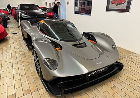 Aston Martin Valkyrie, Garantie 11/2027, 3 Jahre Servicepack