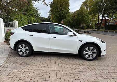 Tesla Model Y Long Range Dual Motor AWD