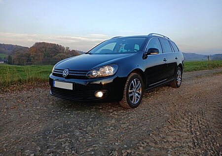 VW Golf Volkswagen 1.6 TDI Variant Comfortline - AHK - RS