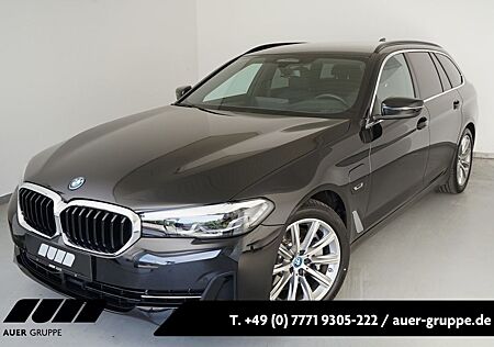 BMW 530e Touring (Navi LED AHK HUD WLAN)