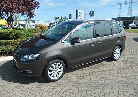 VW Sharan Volkswagen Highline