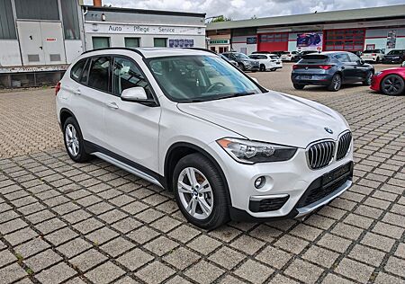 BMW X1 sDrive28i/Leder/LED/Shz/Kamera/Keyless/Pano