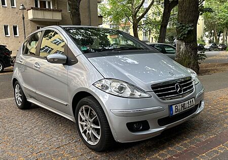 Mercedes-Benz A 150 ELEGANCE Elegance