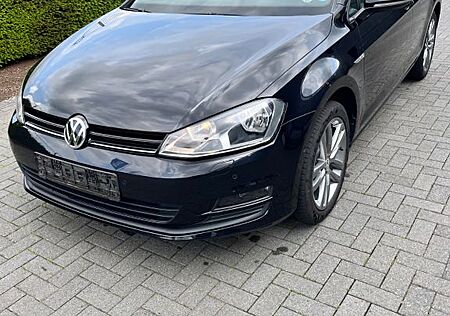 VW Golf Volkswagen 1.6 TDI BMT CUP CUP