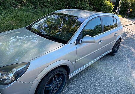 Opel Signum Cosmo 2.2 Direct MT-6 Cosmo