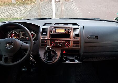 VW T5 Multivan Volkswagen 140PS