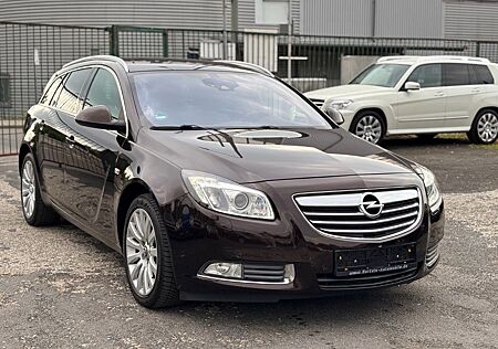 Opel Insignia ST Sport Inovation 4x4*BI-XENON*LEDER*