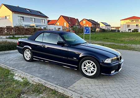 BMW 320i Cabrio Exclusiv Edition M-Paket Original
