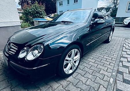 Mercedes-Benz CLK 200 CLK200 Avantgarde*BColor*Scheckheft*Top Ausstat.