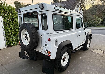 Land Rover Defender 90 TD4 Station Wagon E E