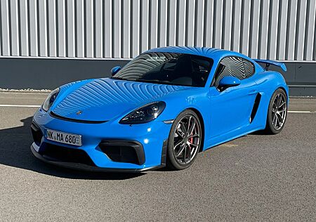 Porsche Cayman 718 GT4