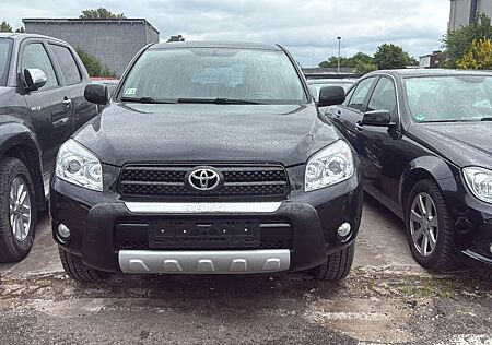 Toyota RAV 4 2.0-l-VVT-i 4x4 Executive Automatik