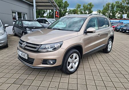 VW Tiguan Volkswagen DSG Sport & Style 4Motion KAMERA