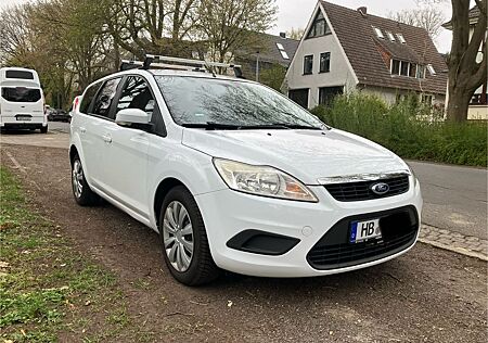 Ford Focus 1,6 Ambiente Turnier Ambiente