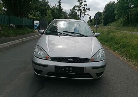 Ford Focus 1.6 Futura Klima.Alus. Tüv+Zahnriem.neu!