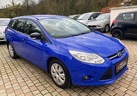 Ford Focus Turnier Trend*Navi*Pdc*Ahk*1.Hand