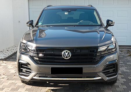 VW Touareg Volkswagen 4.0 V8 TDI 310kW 4MOT Tiptr. R-Line ...