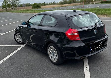 BMW 118i -