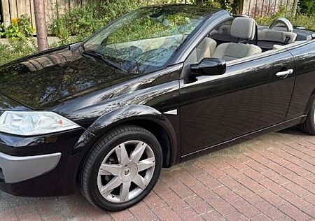 Renault Megane Coupé-Cabriolet Dynamique 2.0 16V Tur...