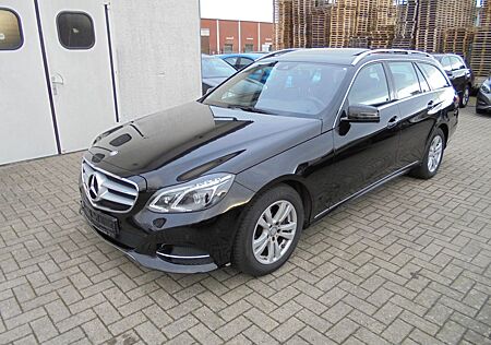 Mercedes-Benz E 220 Avantgarde Schiebedach Kamera AHK