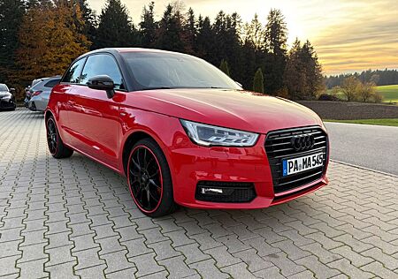 Audi A1 1.4TSI DSG 3x S Line Leder LED Keylees