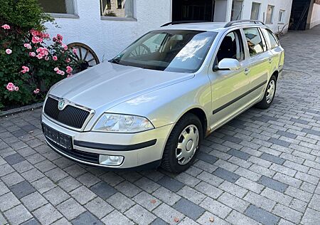 Skoda Octavia Combi 1.8T FSI Ambiente