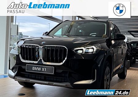 BMW X1 sDrive18i AHK/PremiumPaket/Massage/DrivAssi