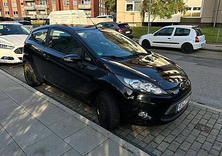 Ford Fiesta 1,25 60kW Champions Edition Champions...