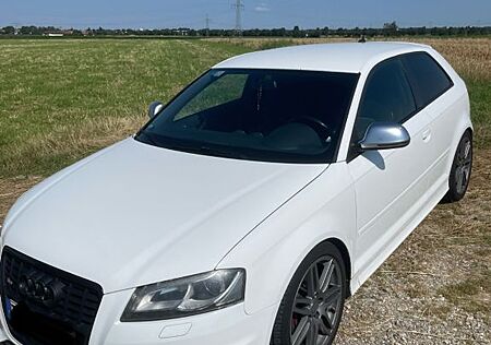 Audi S3 2.0 TFSI -