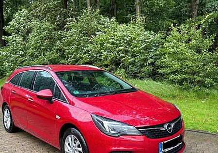 Opel Astra ST 1.2 Direct Inj Turbo 107kW Elegance...