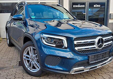 Mercedes-Benz GLB 200 GLB 200d 4Matic, Panno, Multibeam, Keyless
