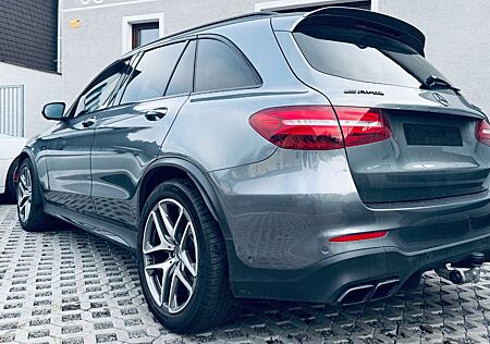 Mercedes-Benz GLC 63 AMG GLC 63 S AMG Headup/Carbon/Fond Entertain./Pano