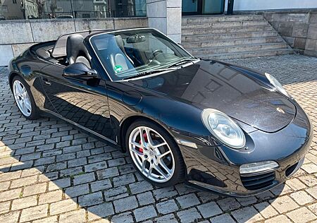 Porsche 911 Urmodell 911 Carrera S Cabrio / CHRONO / XENON / NAVI