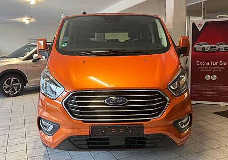 Ford Tourneo Custom Titanium X (2 Sätze Alufelgen)